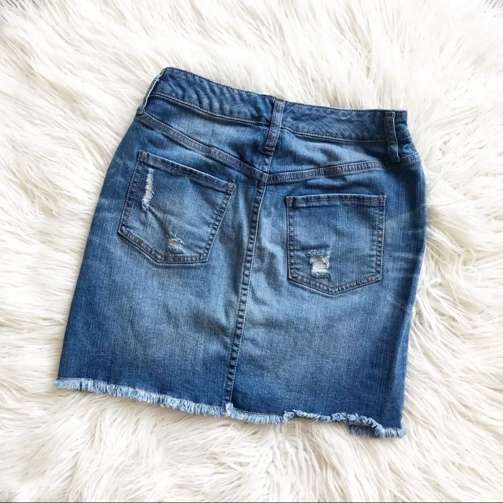 Destroyed Jean skirt